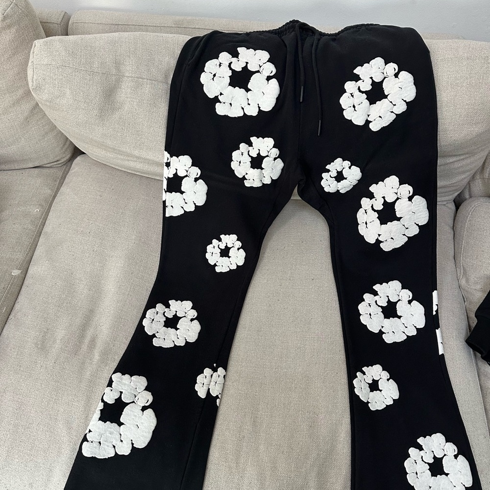 Black and White Floral Men's Pants